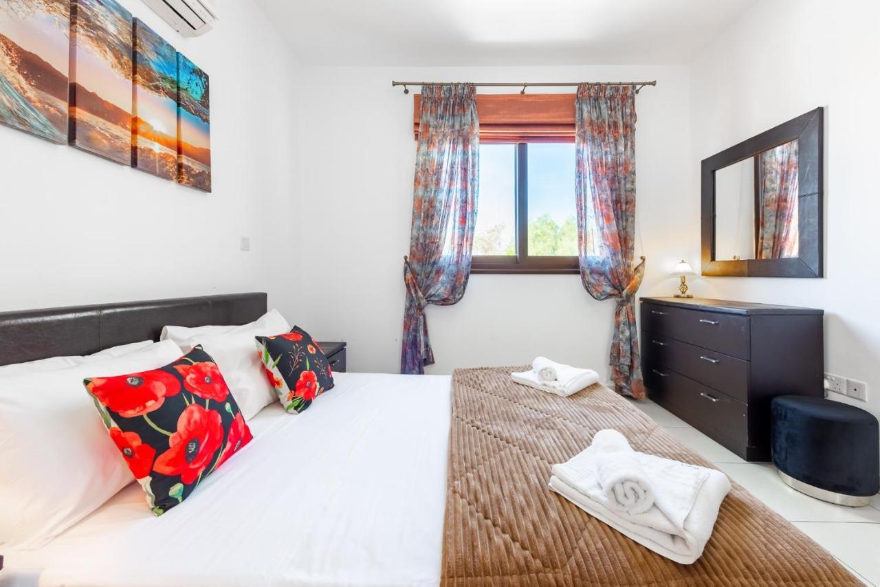 Sea Front Oceanus H2 Villa Ayia Napa Exterior foto