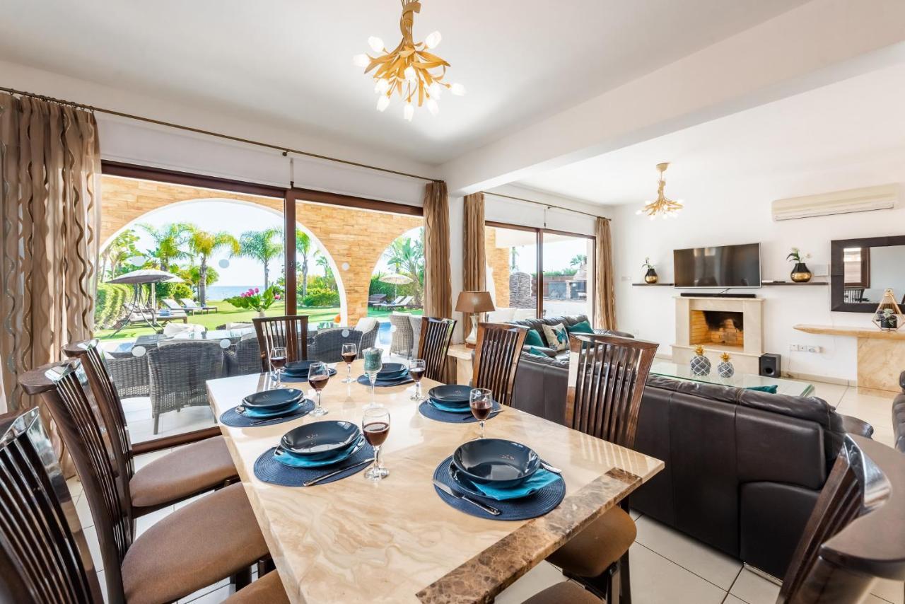 Sea Front Oceanus H2 Villa Ayia Napa Exterior foto