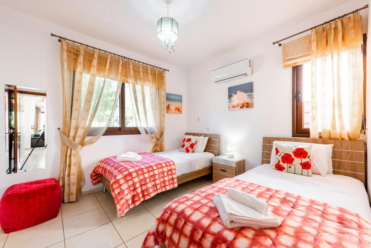 Sea Front Oceanus H2 Villa Ayia Napa Exterior foto