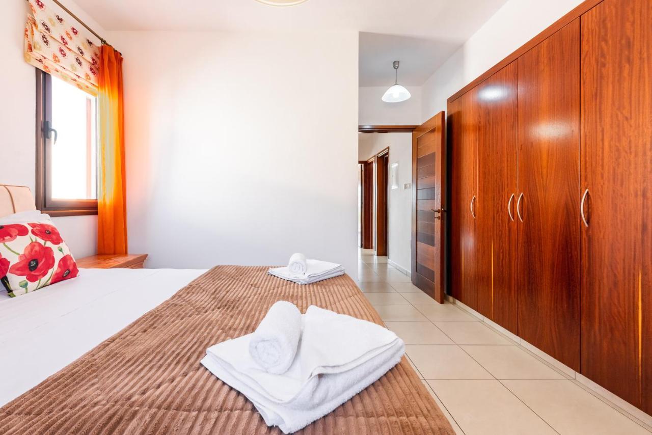 Sea Front Oceanus H2 Villa Ayia Napa Exterior foto