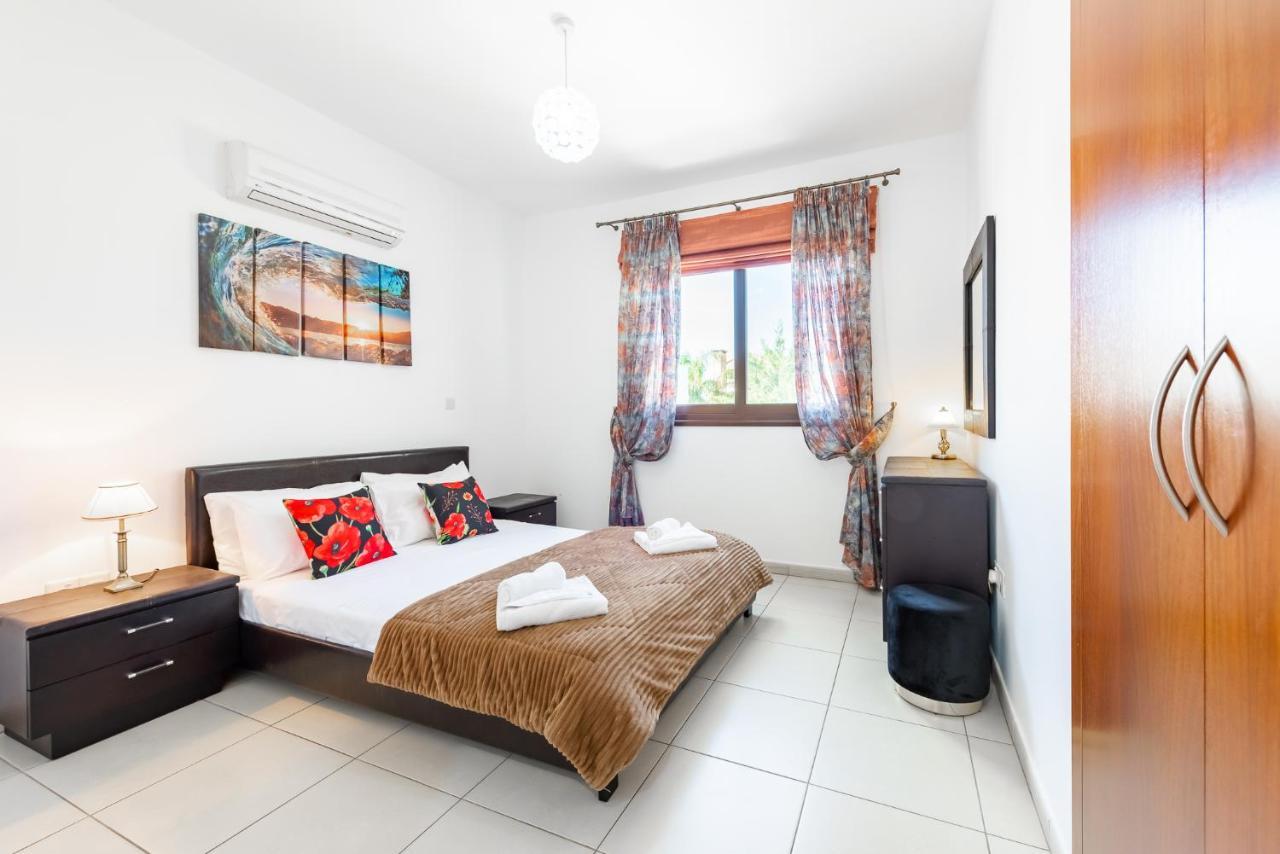 Sea Front Oceanus H2 Villa Ayia Napa Exterior foto